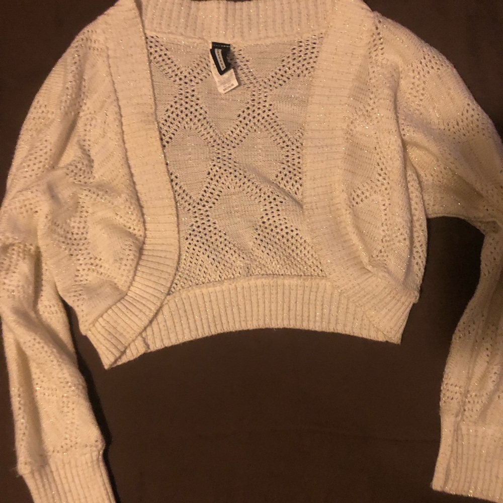 Prima Donna Silver and White Shrug with Open Front